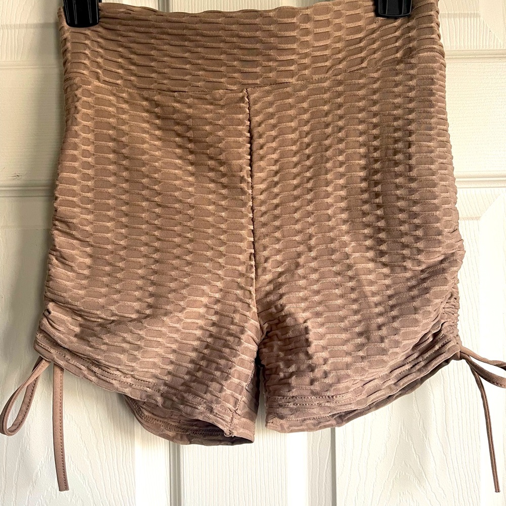 Yoga shorts